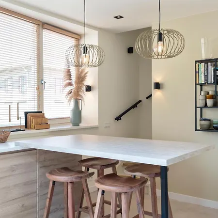 Дом отдыха The Modern Burrow