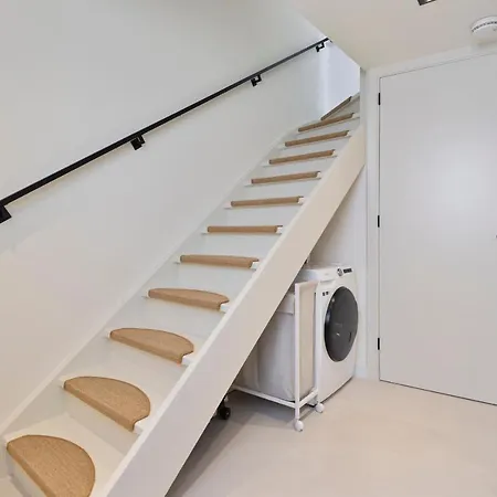 The Modern Burrow * Zandvoort