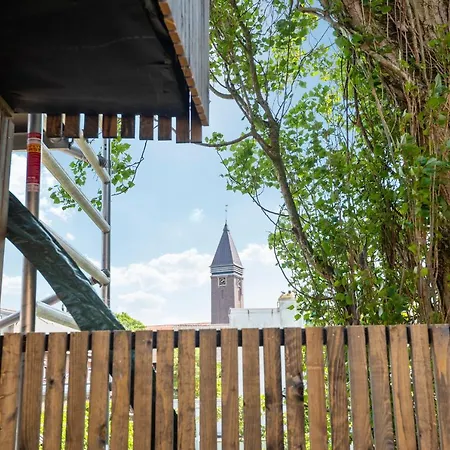 The Modern Burrow Дом отдыха Зандфорт