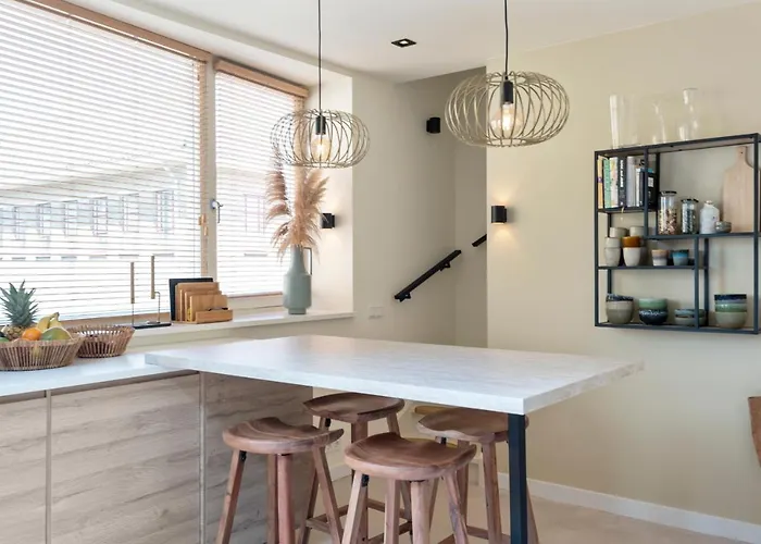 Дом отдыха The Modern Burrow