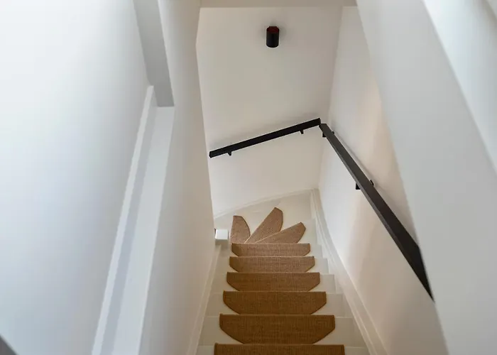 The Modern Burrow Дом отдыха *